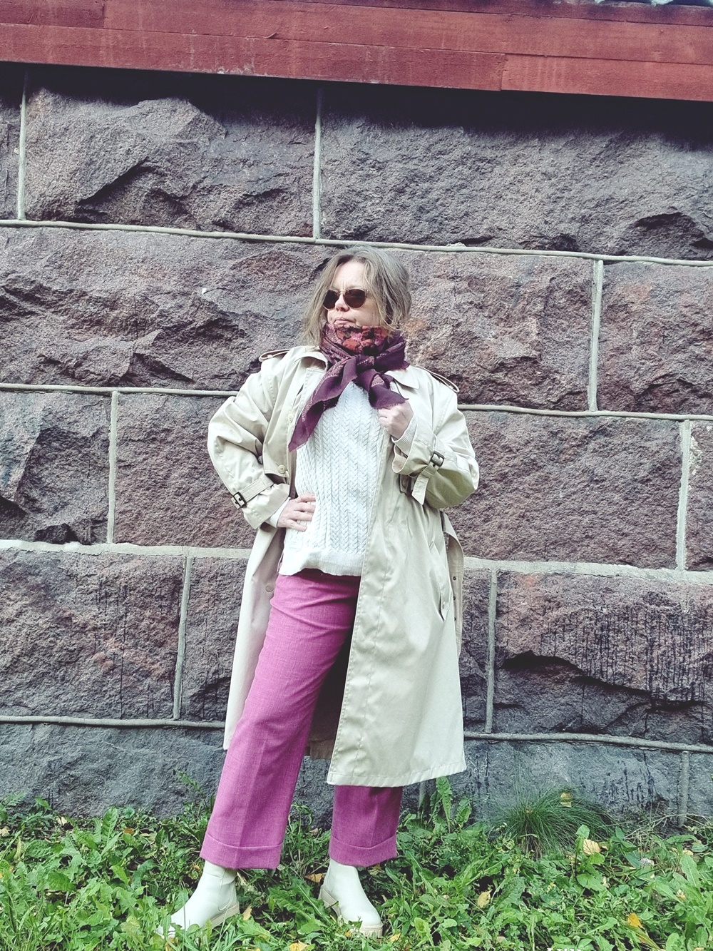 Kyynerpäitä myöden vaatekaapissa