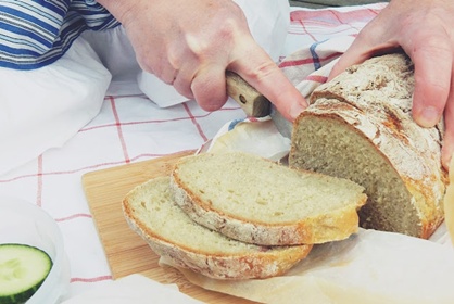 Mäskistä leipää ja piirakkaa