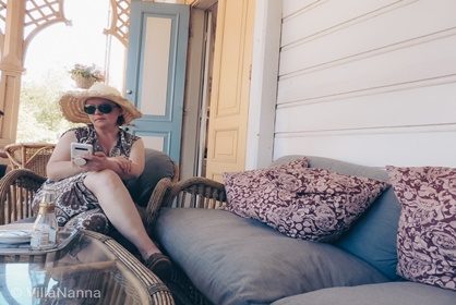 Haalareissa Gallen-Kallelan luona