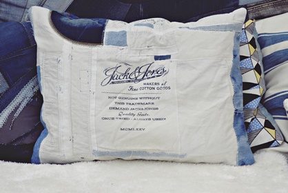 Tilkkutyyny farkusta