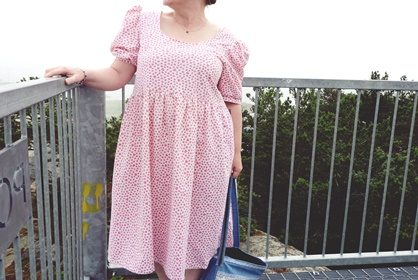 Itse tehty juhannusmekko