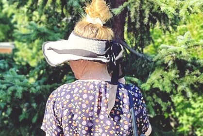 Virkattu lieri suojaamaan auringolta