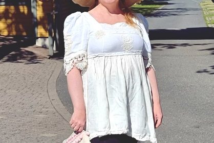 Sekalaisista tekstiileistä romanttinen tunika