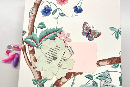 Barbie aiheinen junk journal