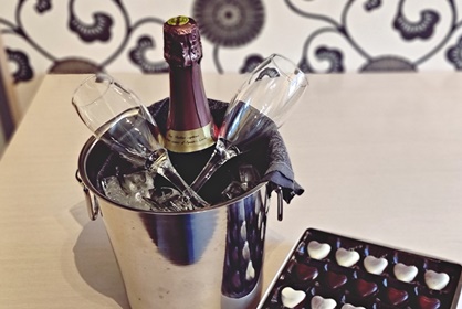 18 vuotta avioliittoa takana