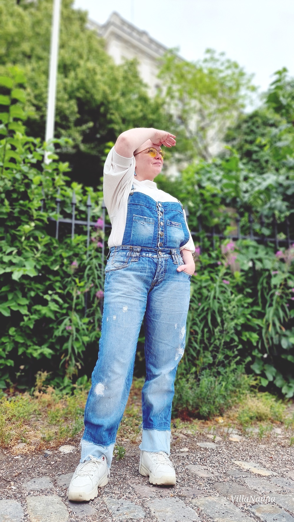 Rakas vaatekaappipäiväkirja