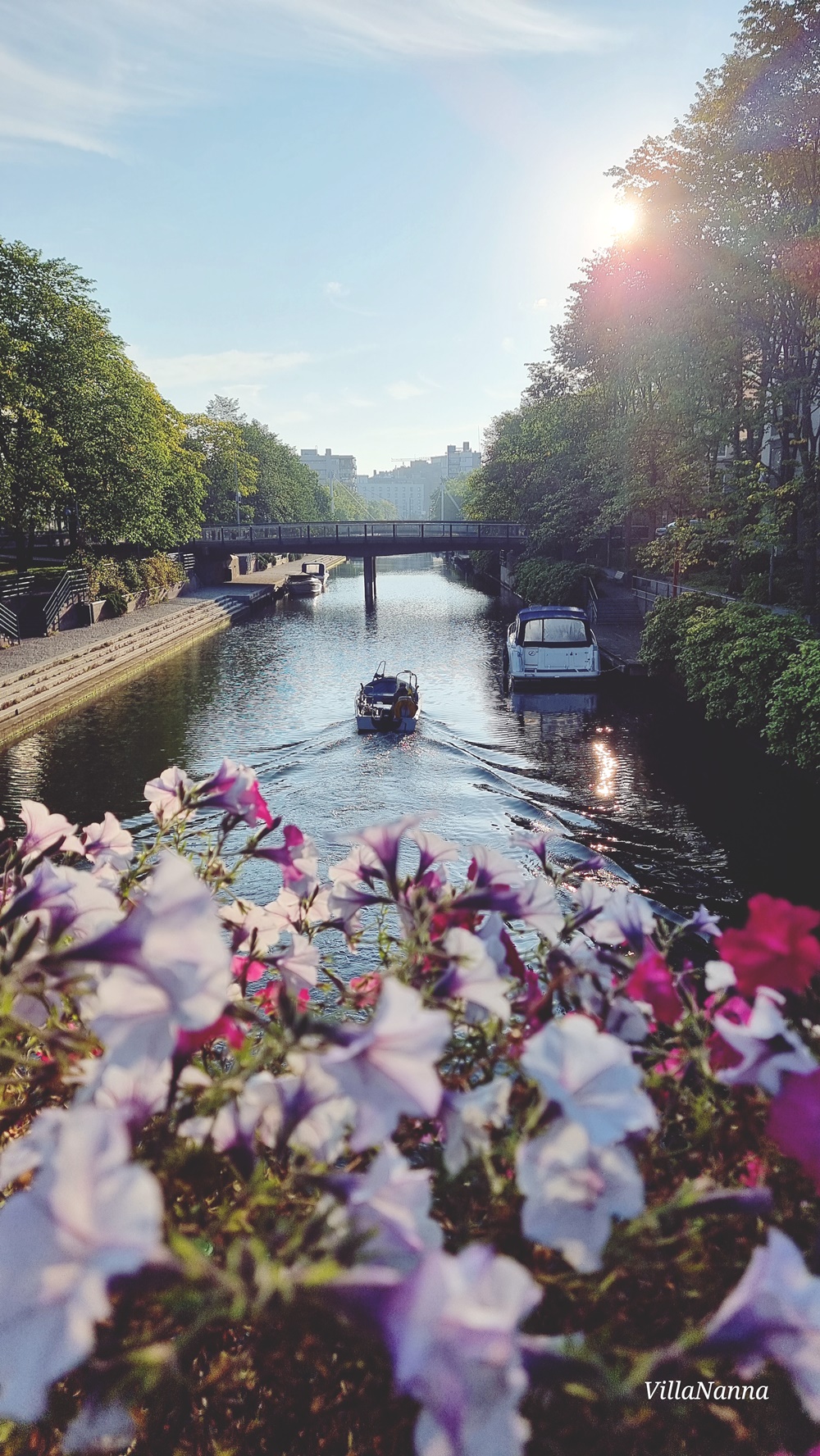 Upea aurinkoinen perjantai