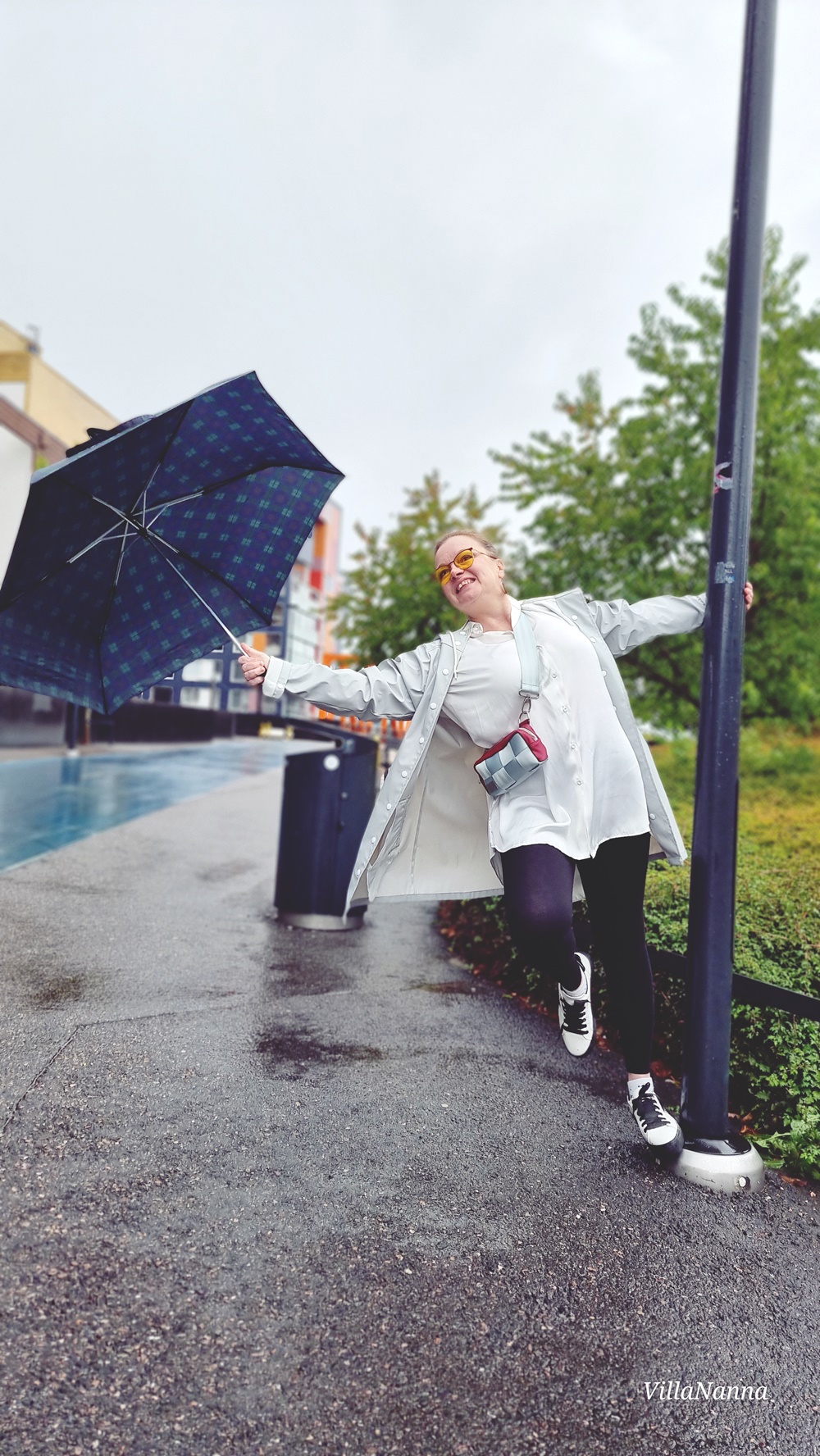 Sateisen lauantain aurinkoinen päivä