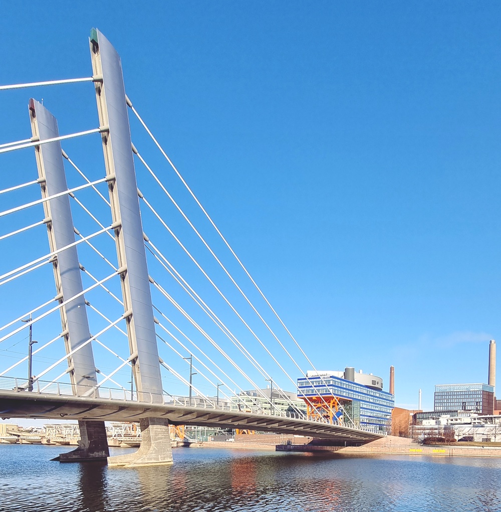 Viikko sitten paistoi aurinko