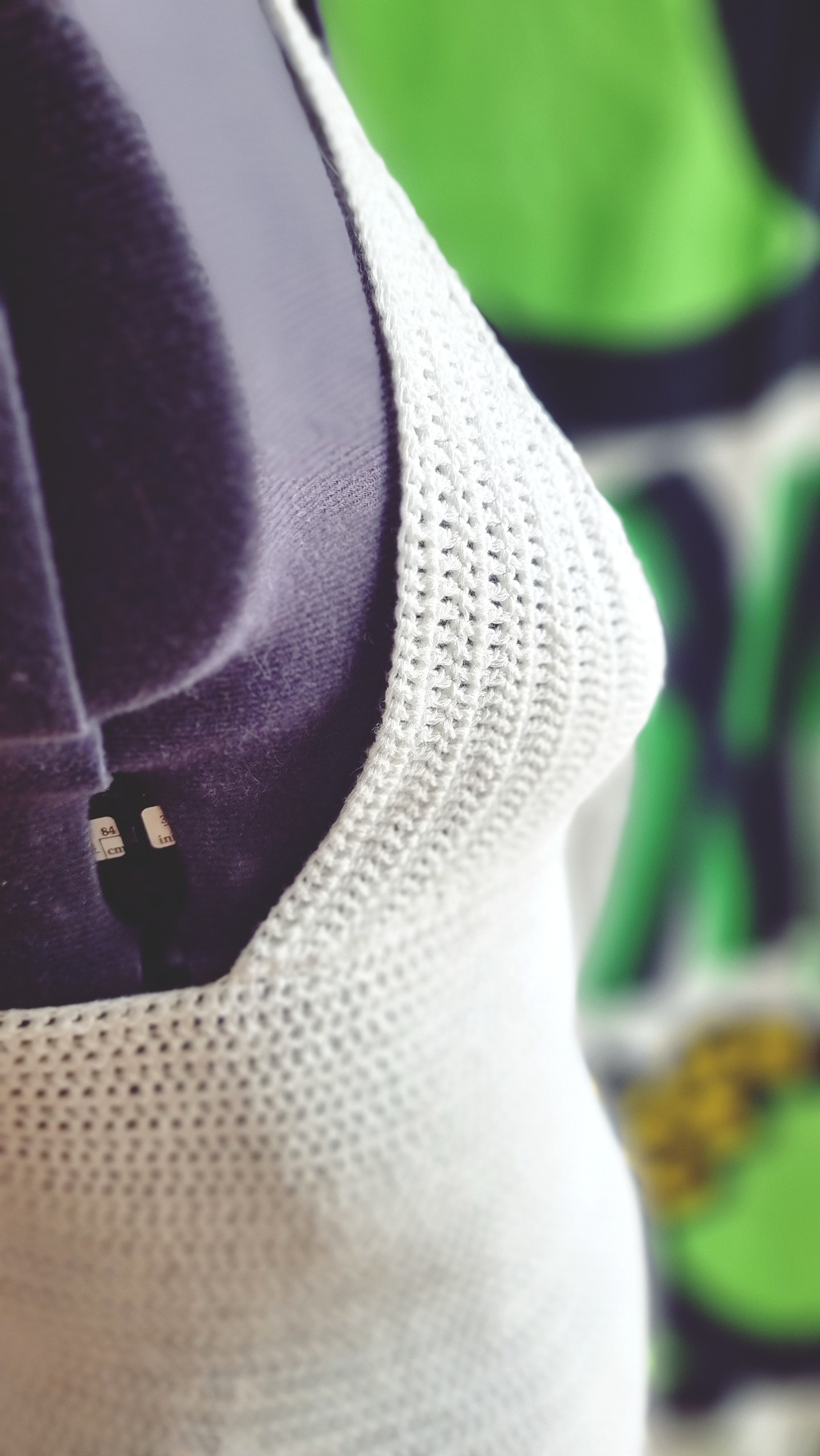 Rakkaudella virkattu häämatkamekko tyttärelleni