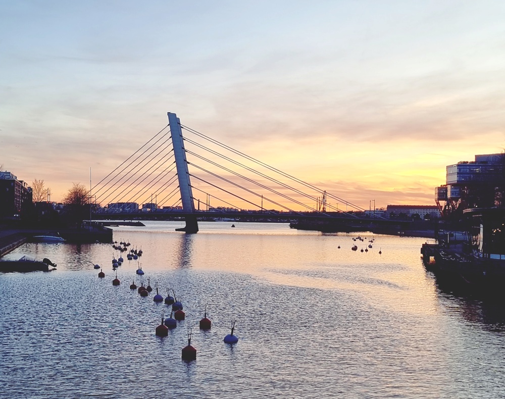 Illallinen kahdelle Merimakasiinissa