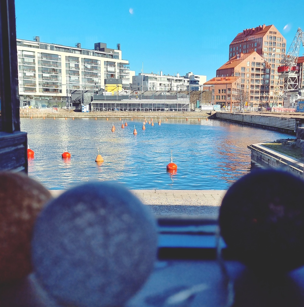 Illallinen kahdelle Merimakasiinissa