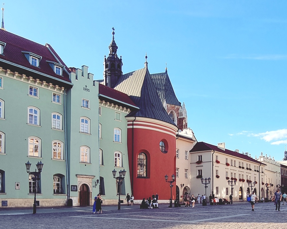 Krakovan kohtalokas hellepäivän houkutus