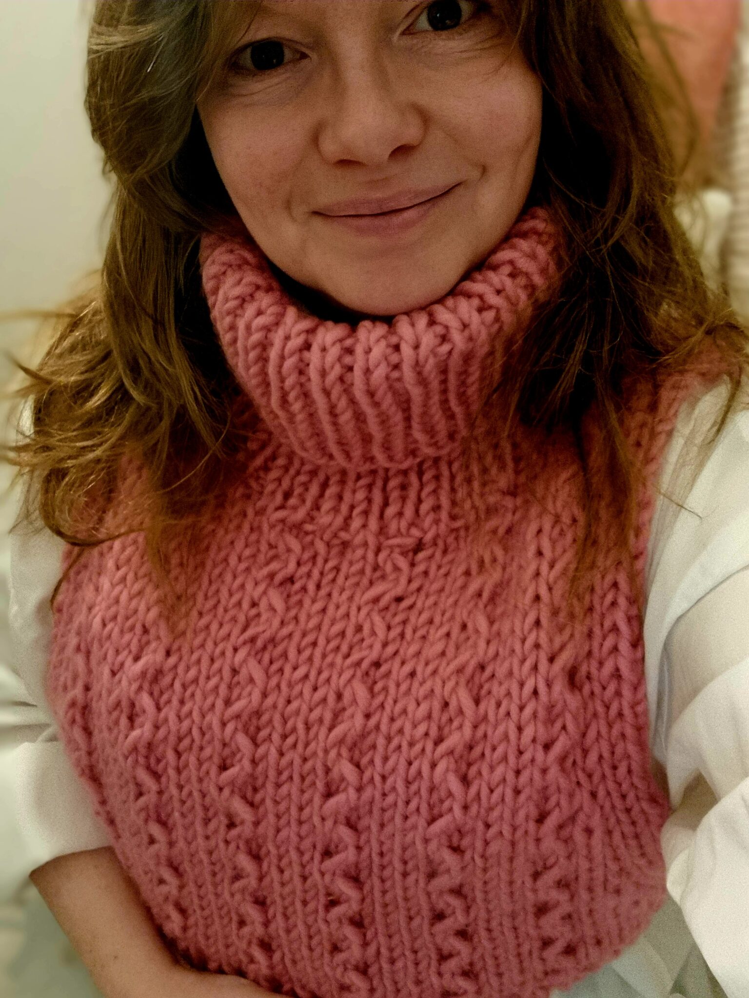 Talvimarja kauluri tuo lämpöä