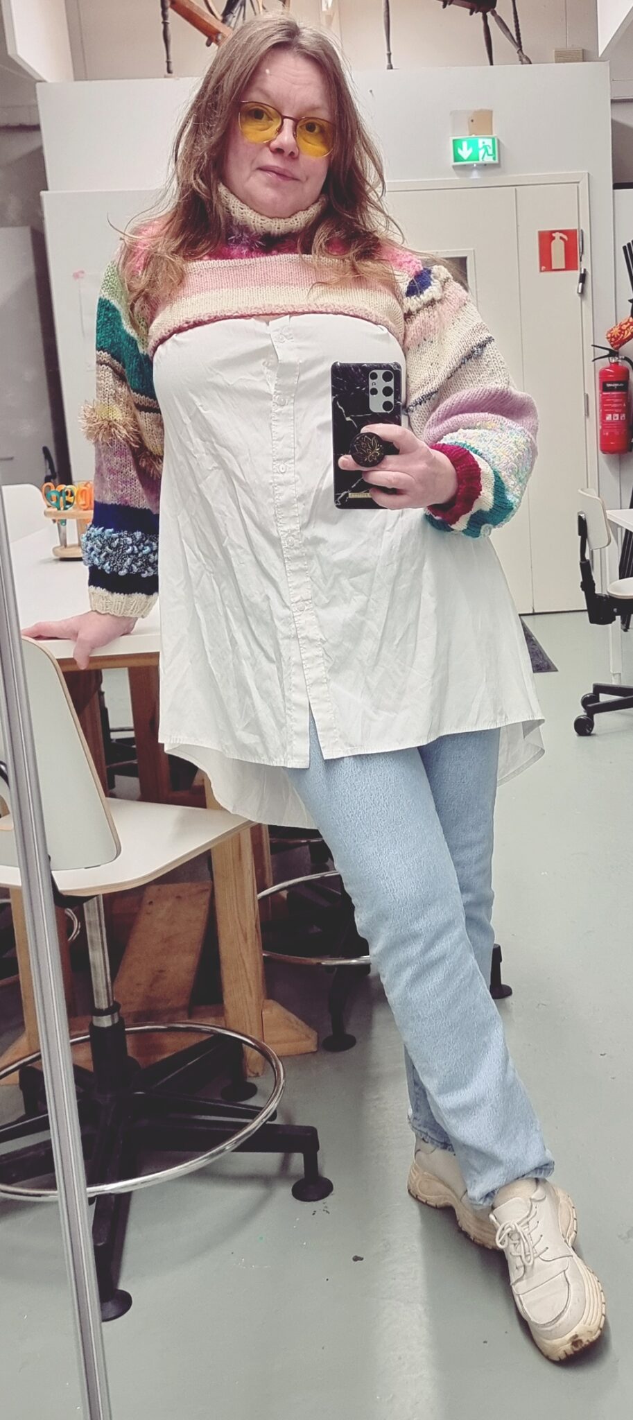 Kolme päivää ennen lomaa – työpukeutumista omalla tyylillä