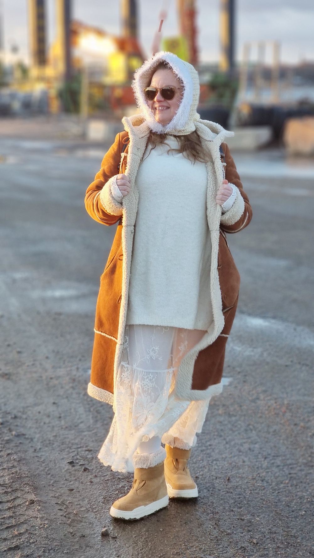 Talvinen kierrätysmuotiasu – romanttinen pitsihame