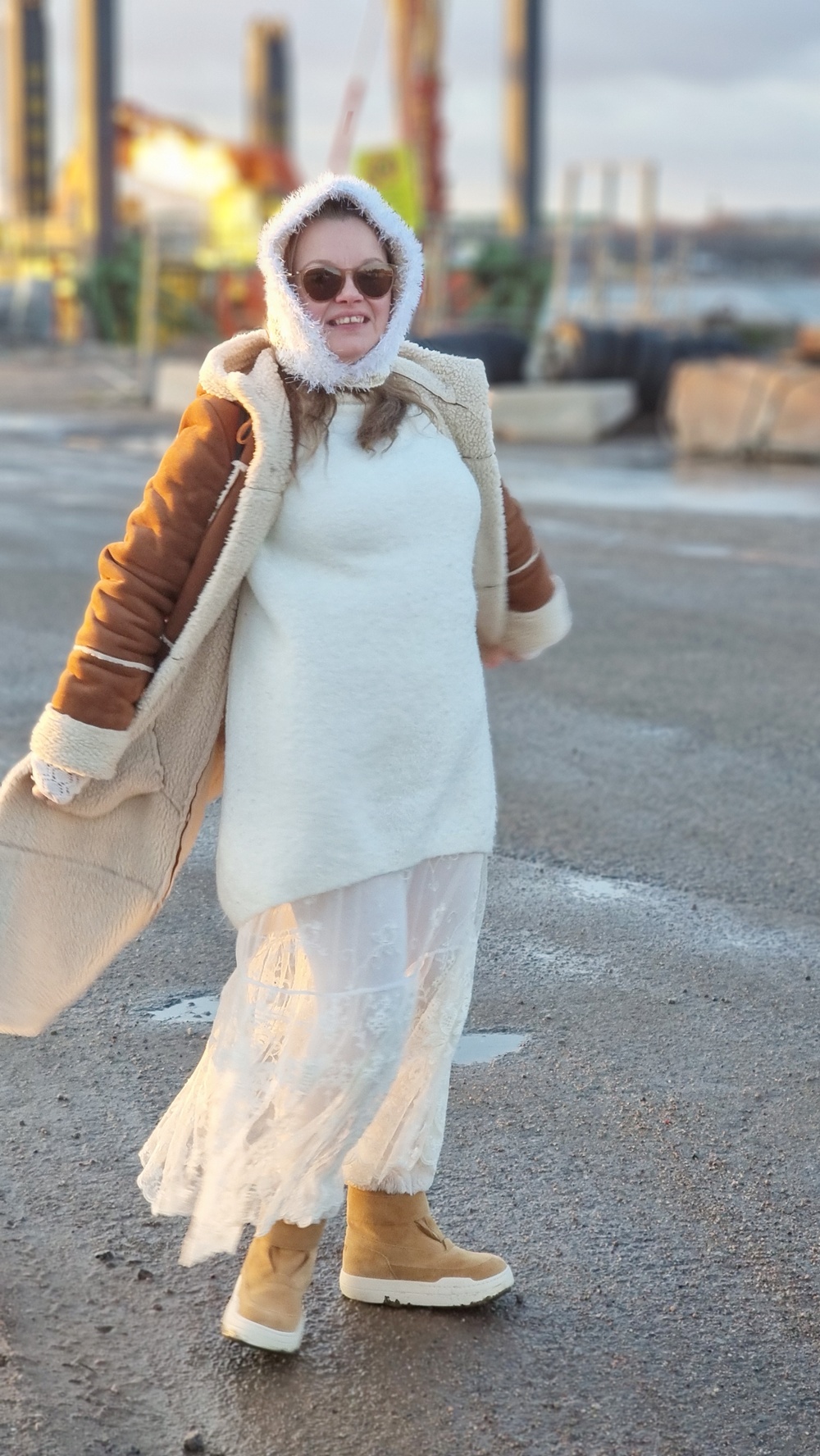 Talvinen kierrätysmuotiasu – romanttinen pitsihame