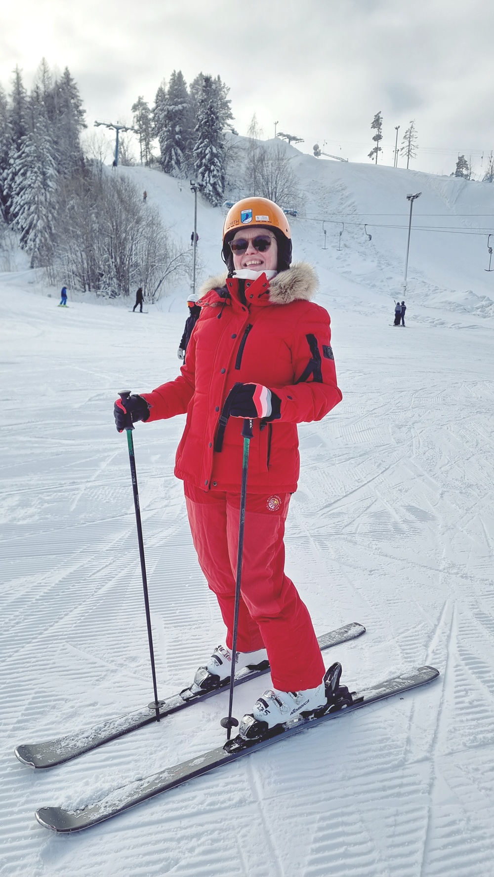 Hääpäivä Vihti Ski Centerissä – aurinkoinen laskettelupäivä