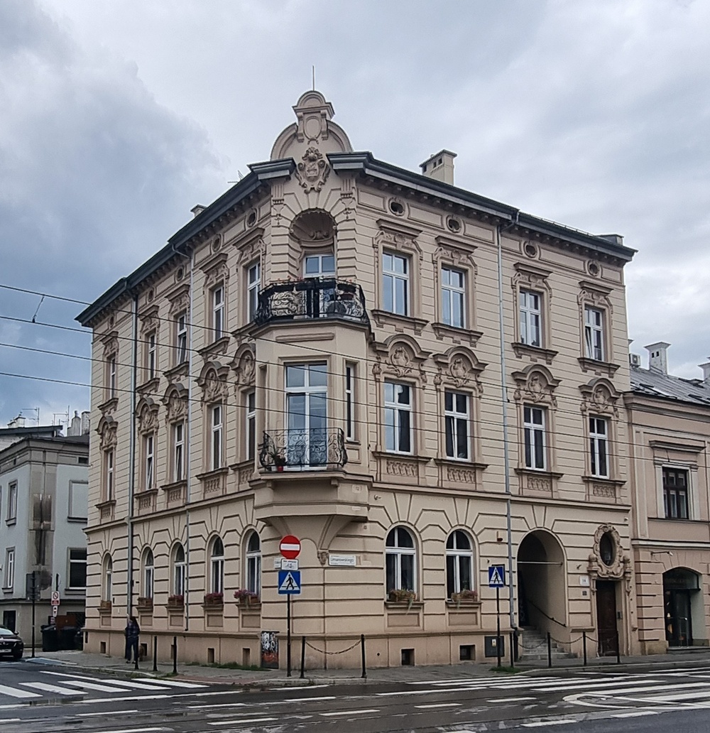 Miksi palaamme aina Krakovaan?