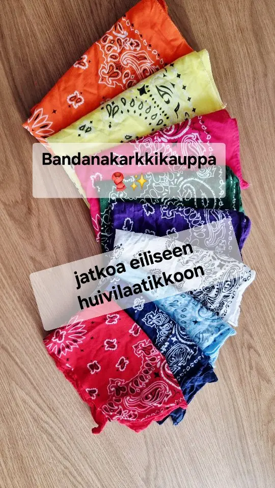 Jatkoa eiliseen huivilaatikkoon! 🧣✨ 

Tänään esittelen muutamat suosikkibandanat viuhkaksi aseteltuna, värit todella pääsevät oikeuksiinsa 🍊❄️🌌❤️💛.

Kumpi väri inspiroi sinua eniten tänään? 🧡💛🩷

#huivit #bandana #bandanakarkkikauppa #värikkäätasusteet #huivistailaus