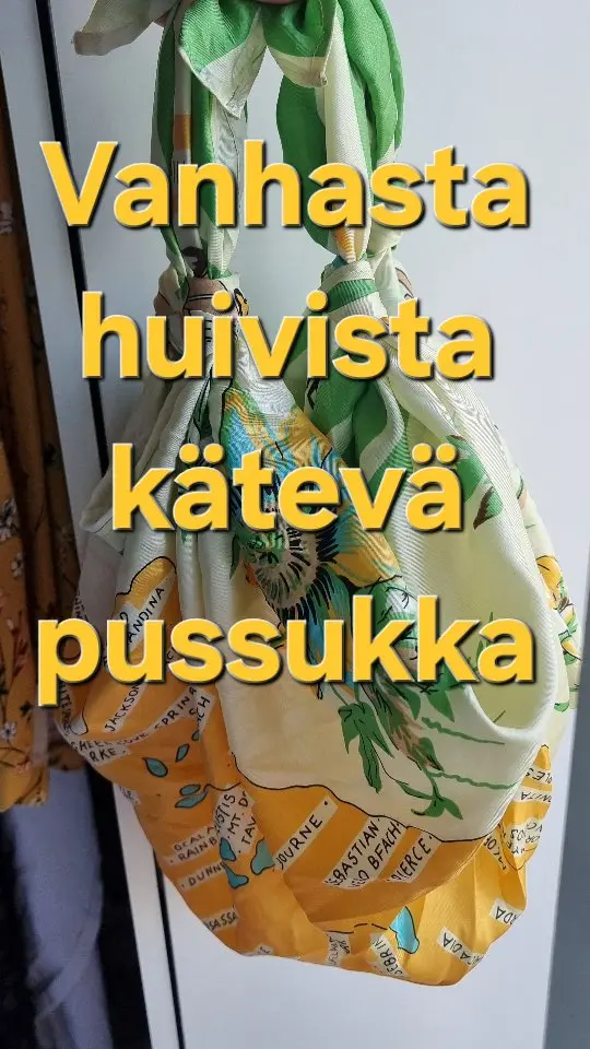 Tiesitkö, että tavallisesta huivista saa ilman ompelua kätevän pussukan tärkeille tavaroille? Näytän miten.

Vanha huivi ei tarvitse aina päätyä kaapin perälle. Tässä videossa näytän vaihe vaiheelta, miten sidon siitä pussukan esimerkiksi puhelimelle, avaimille tai muille tärkeille tavaroille. Yksinkertainen idea, joka kulkee helposti mukana ja antaa huiville uuden käyttötarkoituksen. 

Mikä vanha tekstiili sinulla odottaa uutta ideaa?

Seuraa, jos haluat lisää luovia ideoita, joilla vanhat tekstiilit saavat uuden elämän – ilman monimutkaisia ohjeita.

#tekstiiliarkeologia #kierrätysmuoti #huivi #käsityöt #villanannarefashion