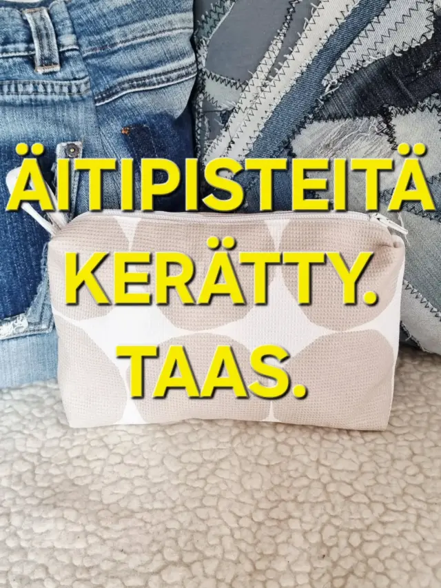 ÄITIPISTEITÄ KERÄTTY. TAAS. 🙄

Esikoinen pyysi pussukkaa.
Minä ompelin sellaisen tunnissa.

Koska ilmeisesti ompelutaito tarkoittaa perheessä sitä, että äidin kannattaa vain tehdä kaikki itse. 😂

Mutta myönnetään: tästä tuli aika hyvä.

Mikä on viimeisin asia, jolla sinä olet kerännyt äitipisteitä? 👇

 #ompelu #itsetehty #käsintehty #ompeluharrastus tekstiiliarkeologia

Esikoinen pyysi pussukkaa.
Minä ompelin sen tunnissa.
Äitipisteet: +100. 😂

”Voisitko tehdä mulle pussukan?”
Vaarallinen kysymys ihmiselle, joka osaa ommella. 😏

Tunti myöhemmin:
”Ole hyvä.”
Äitipalvelu toimii jälleen. 😂

Ja kyllä.
Tämä on ihan oikeasti itse tehty.
Ei pikamuotia. Ei massatuotantoa. Vain äiti, ompelukone ja tunti aikaa.