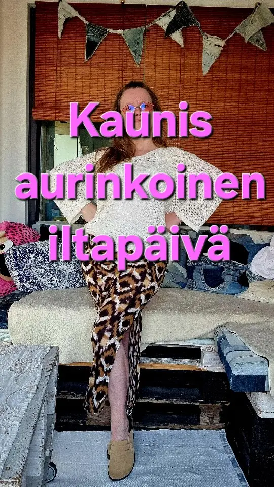 Tätä reittiä en koskaan kyllästy kävelemään. ☀️

Aurinkoa, merta ja pieni kävelymatka ilman kiirettä. ☀️🌊
Perjantai iltapäivällä Helsingissä.

Mikä on sinun lempireittisi Helsingissä kävellä?

#helsinki #jätkäsaari #ruoholahti #helsinkiwalk #visithelsinki
